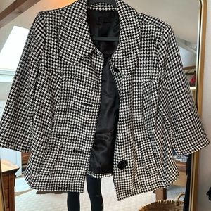 Black and White Houndstooth Blazer with Three-Quarter Sleeves